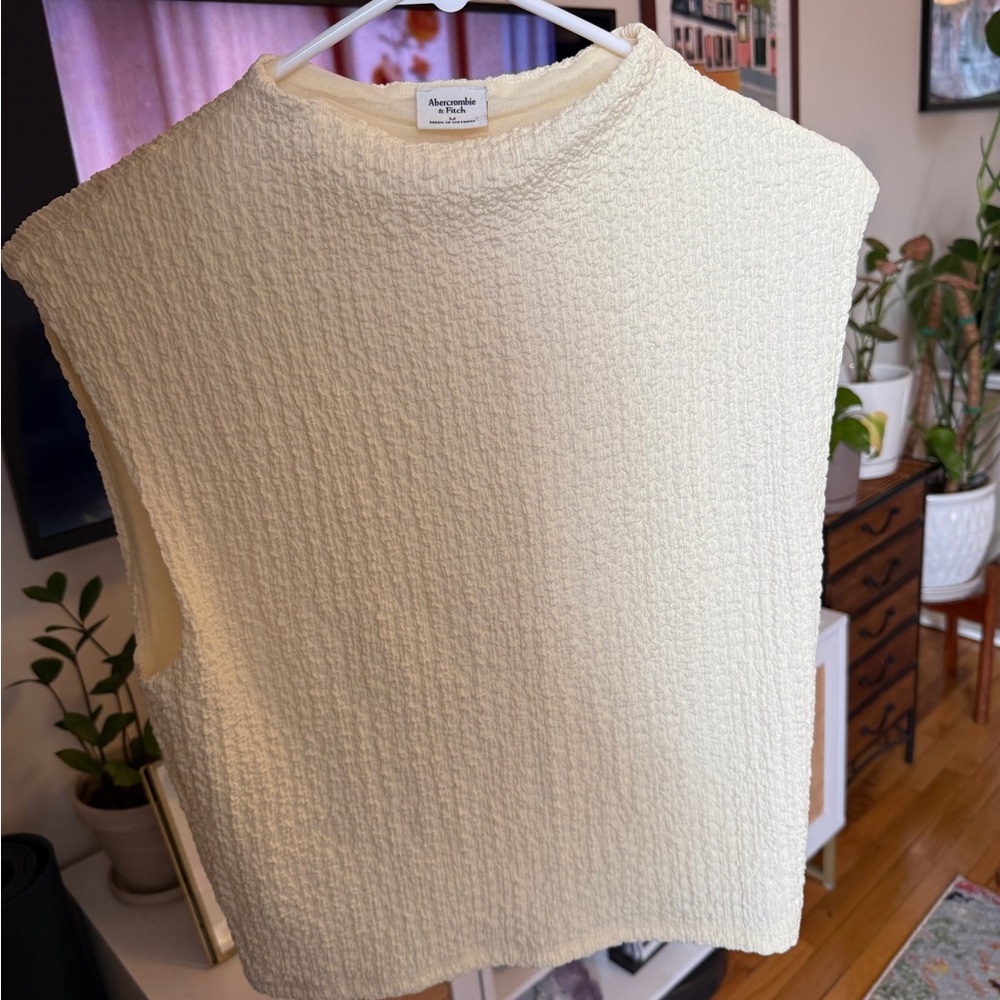 Sleeveless Cream Top by